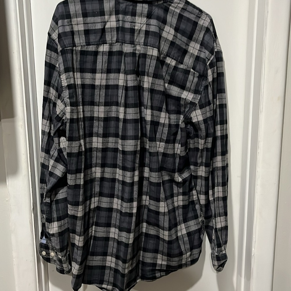 Shirt - Picture 2 of 3